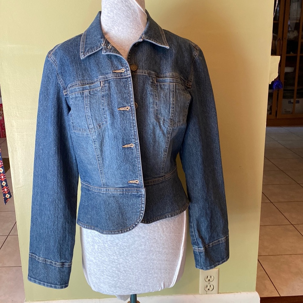 Womens Dark Wash Button Down Denim Loft Jacket Size 6